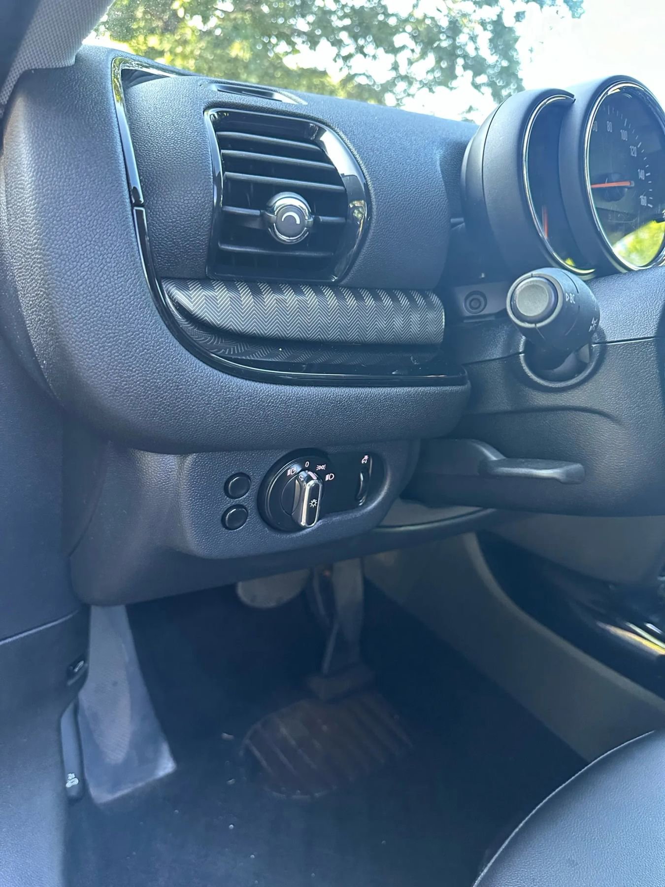 Used 2016 MINI Cooper Clubman Cooper Hatchback 4D image 36