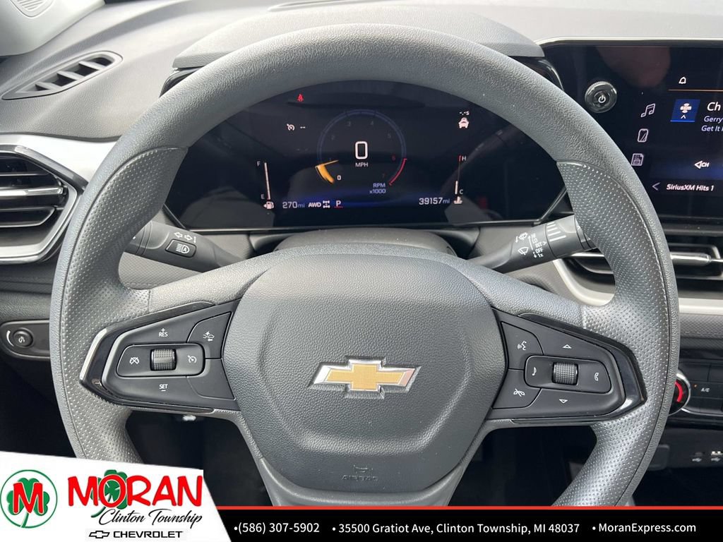 Used 2025 Chevrolet TrailBlazer LT AWD/4WD image 18