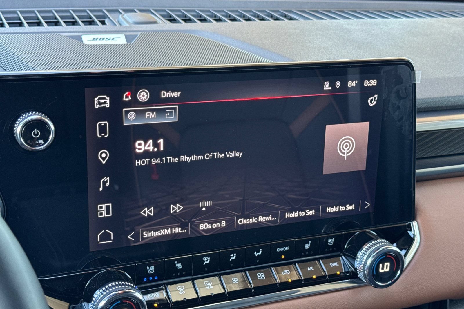 Certified 2023 GMC Canyon AT4 w/ AT4 Premium Package AWD/4WD image 18