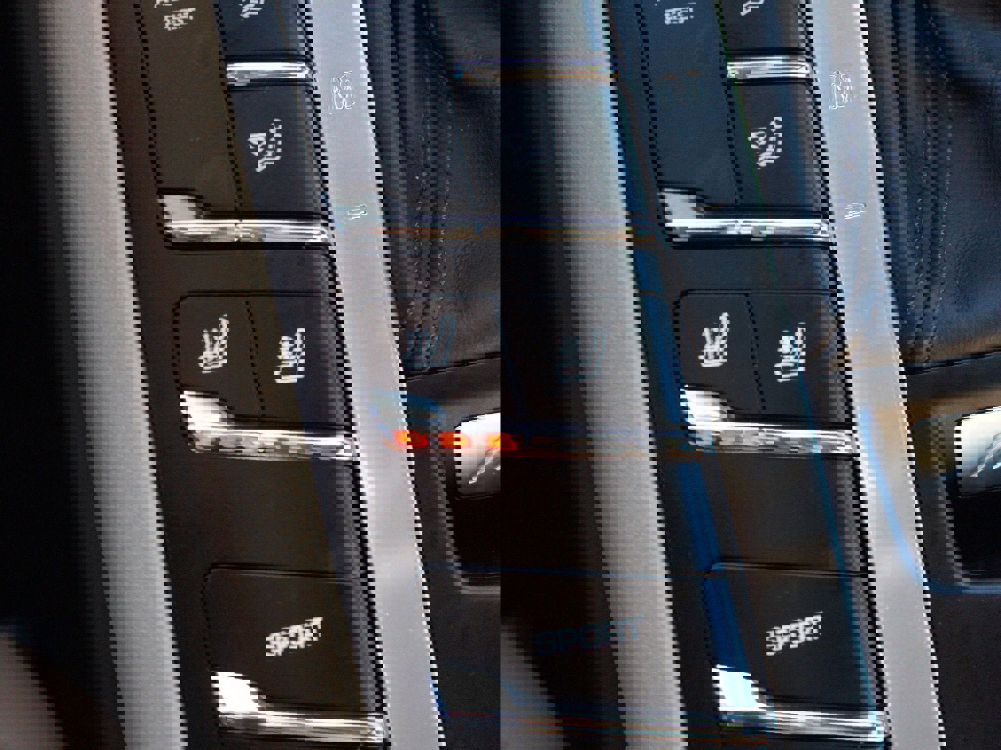 Used 2021 Porsche Macan S image 9