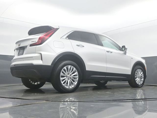 Used 2024 Cadillac XT4 Luxury w/ Cold Weather Package AWD/4WD image 65