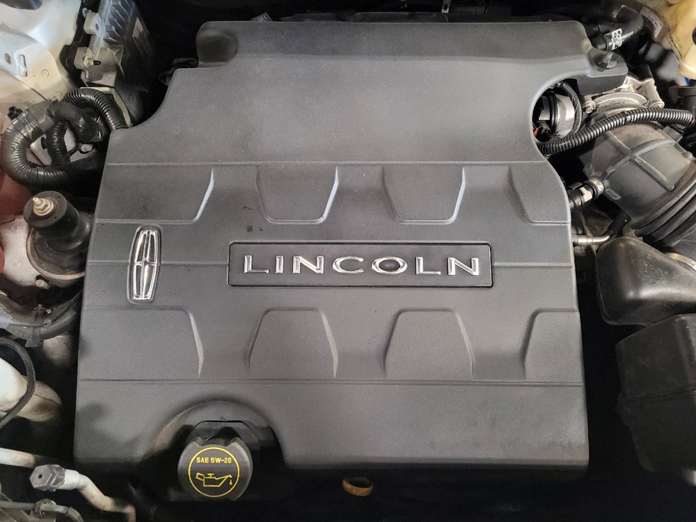 Used 2017 Lincoln MKX Select w/ Select Plus Package FWD image 30