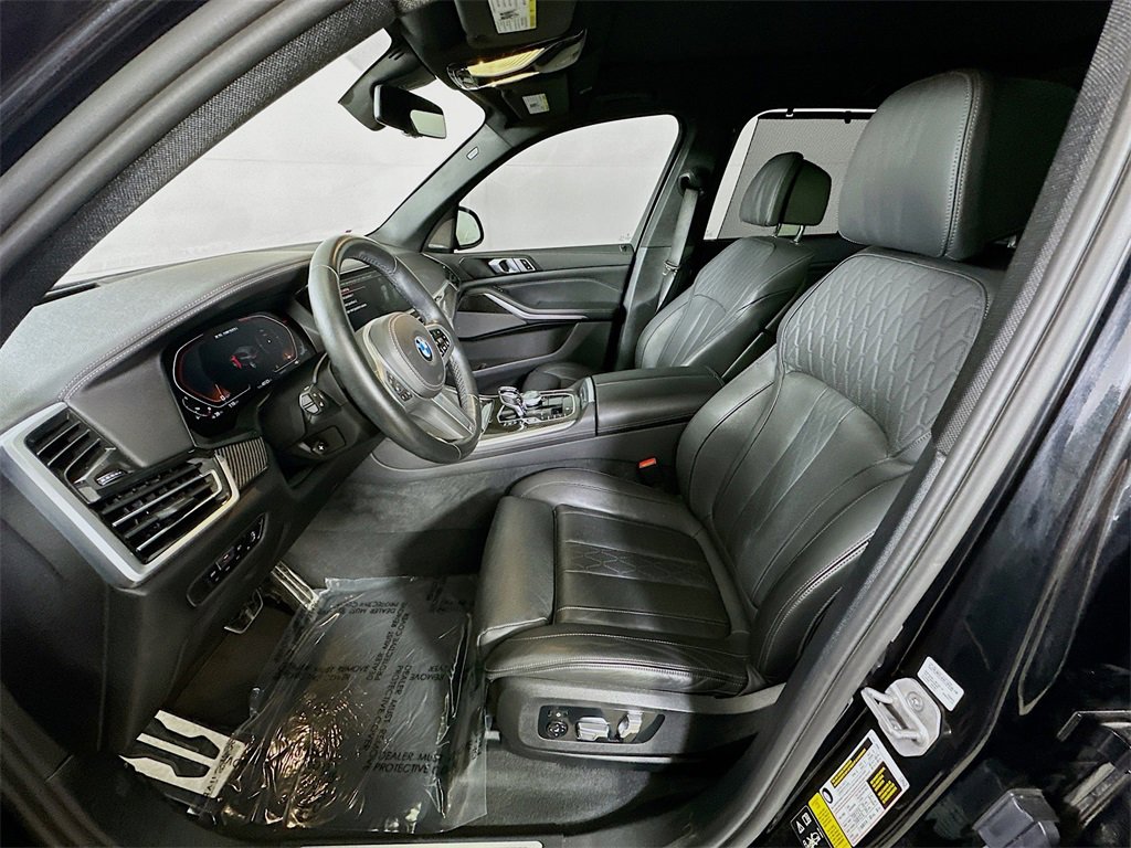 Used 2023 BMW X5 M50i w/ Executive Package image 15