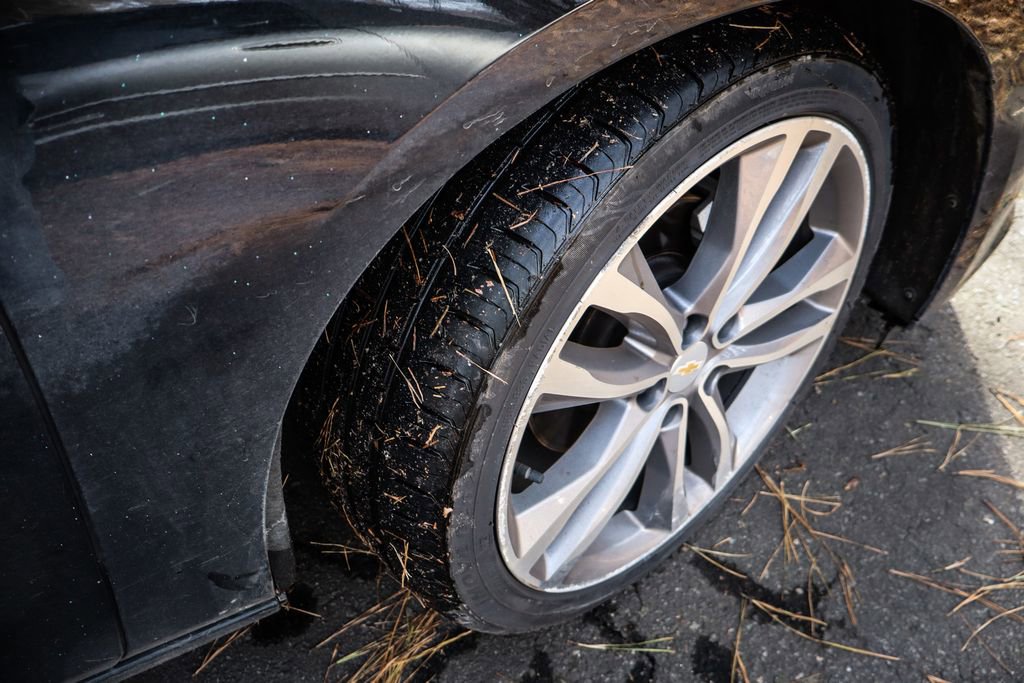 Used 2024 Chevrolet Malibu LT image 40