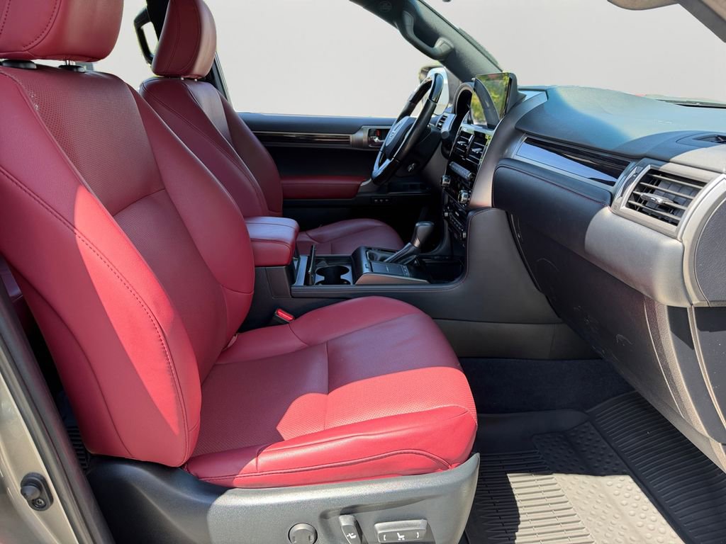 Used 2022 Lexus GX 460 Premium w/ Premium Plus Package AWD/4WD image 9
