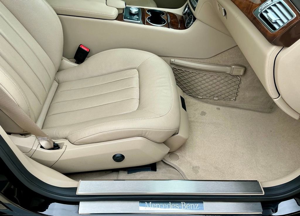 Used 2013 Mercedes-Benz CLS 550 4MATIC image 25