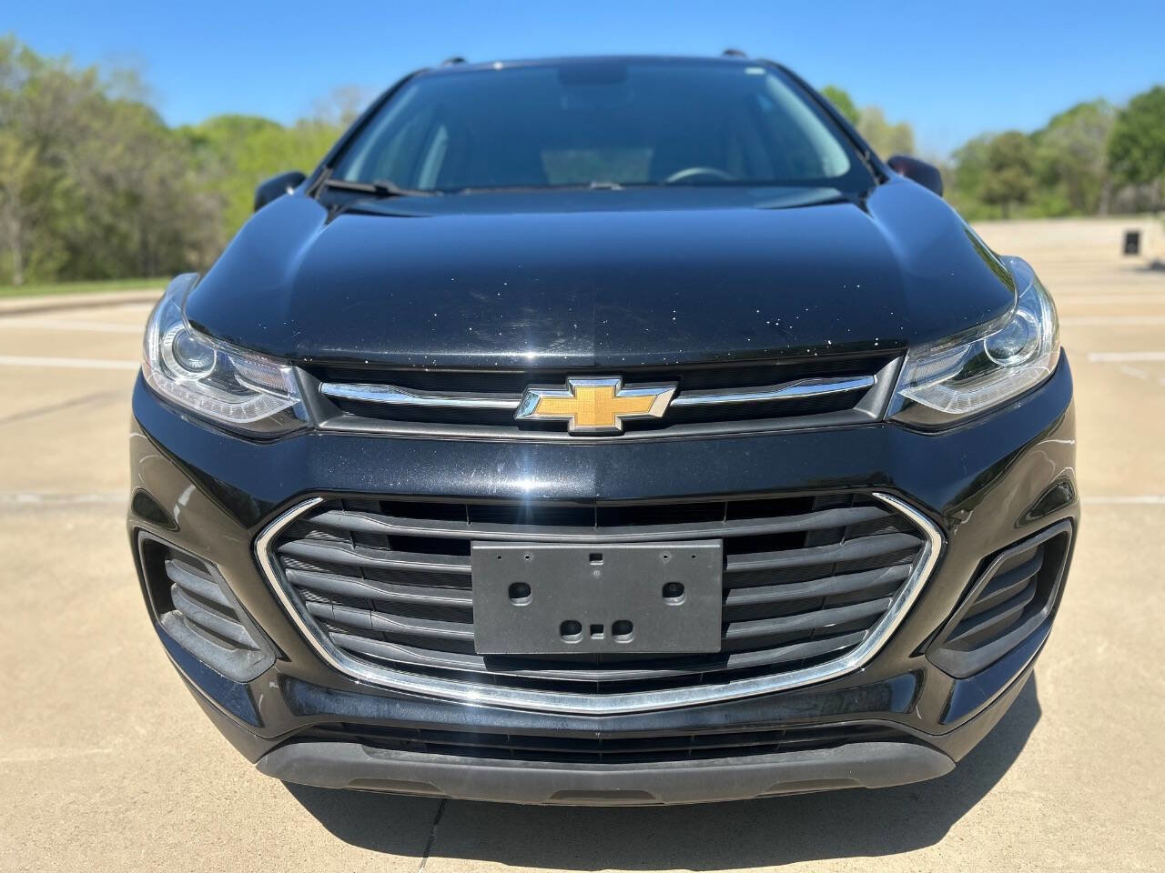 Used 2021 Chevrolet Trax LT w/ Driver Confidence Package image 3