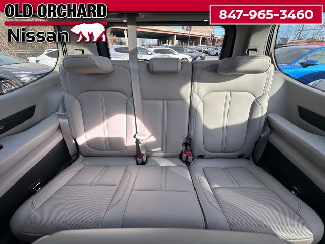 Used 2023 Jeep Wagoneer 4WD w/ Premium Group I image 15