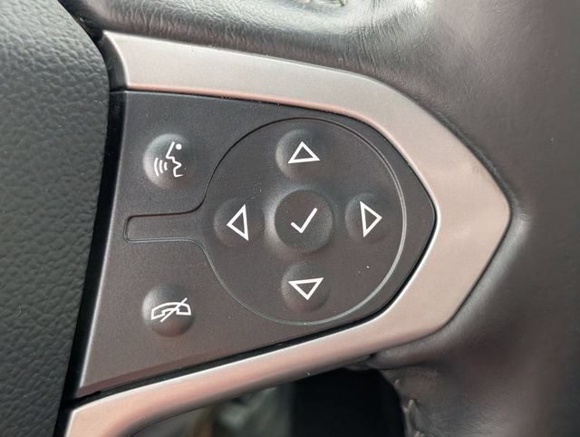 Used 2022 Chevrolet Colorado LT w/ Fleet Safety Package RWD image 18