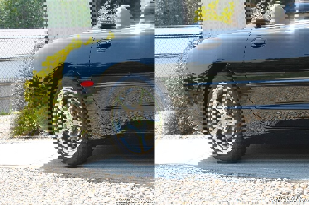 Used 2002 Chevrolet Corvette Convertible w/ Preferred Equipment Group2 image 24