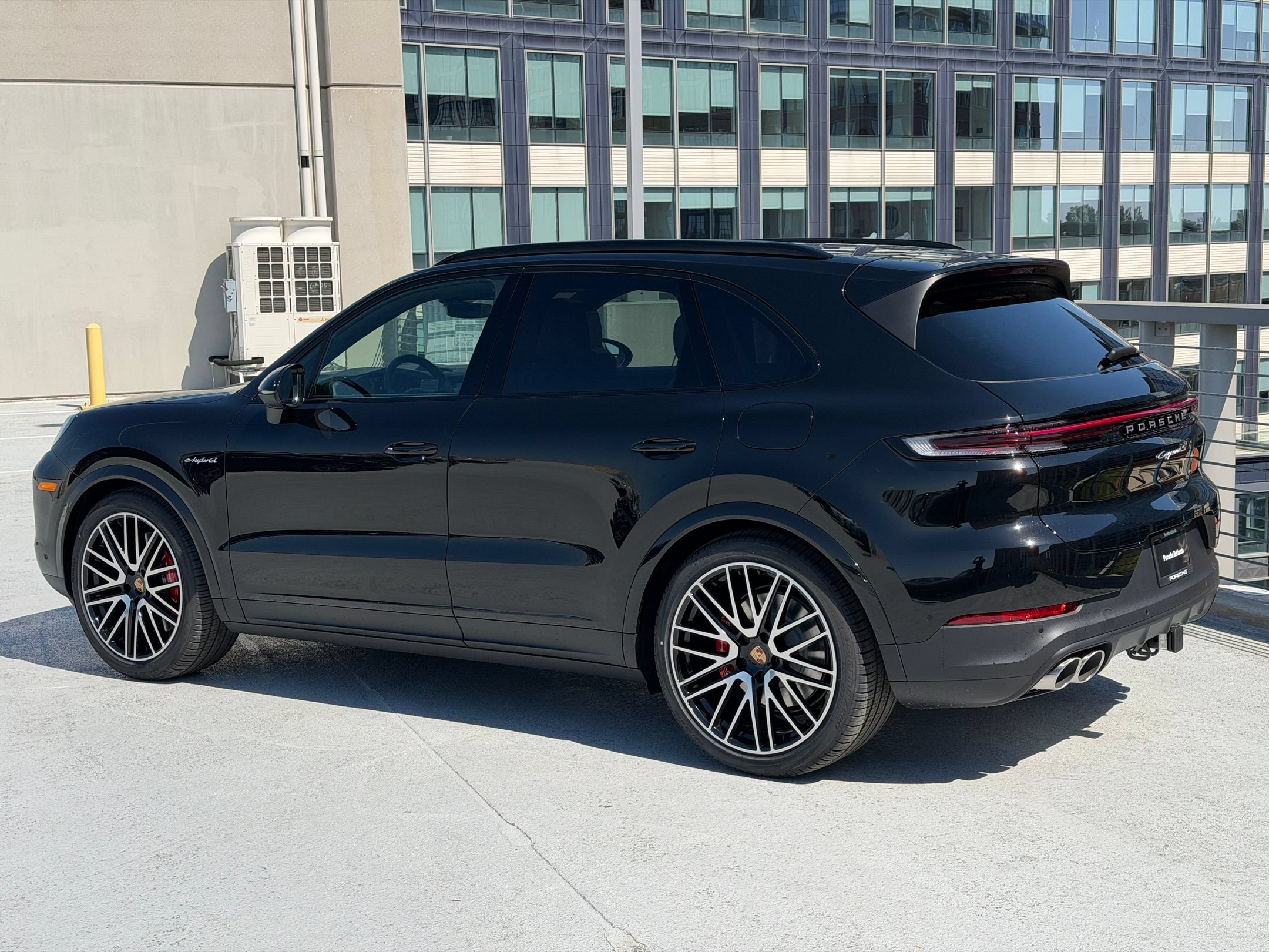 New 2026 Porsche Cayenne S AWD/4WD image 3