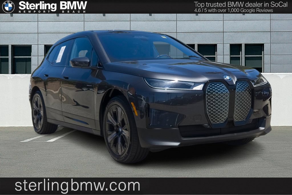 Used 2024 BMW iX xDrive50 AWD/4WD image 1