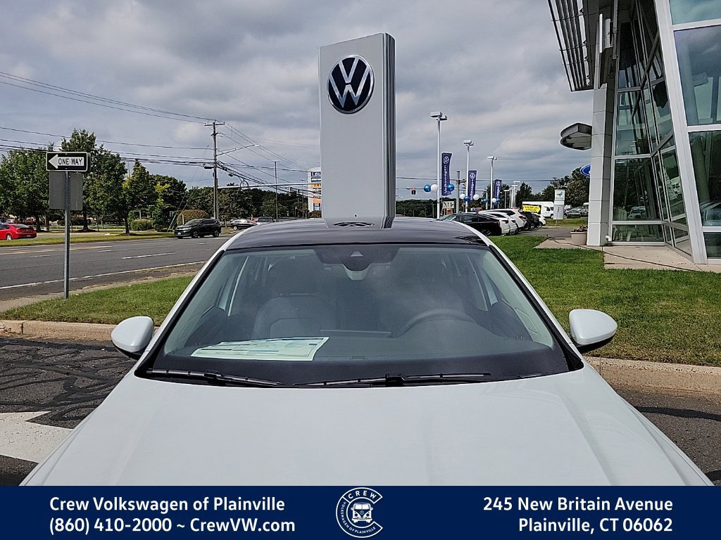 New 2026 Volkswagen Jetta SE FWD image 23