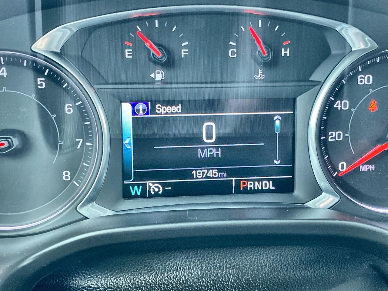 Used 2017 GMC Acadia SLE image 11