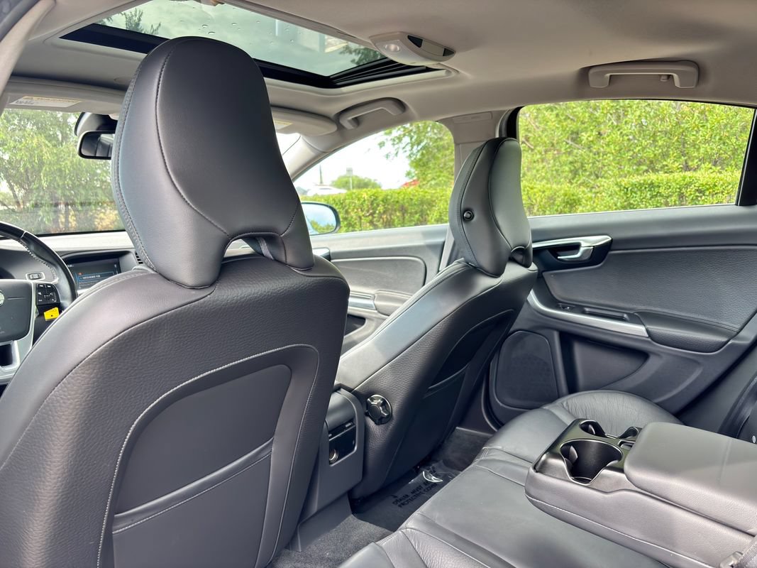 Used 2014 Volvo S60 T5 AWD/4WD image 40