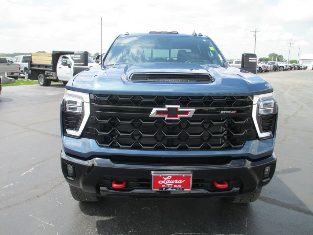 Certified 2024 Chevrolet Silverado 2500 ZR2 w/ Technology Package AWD/4WD image 13
