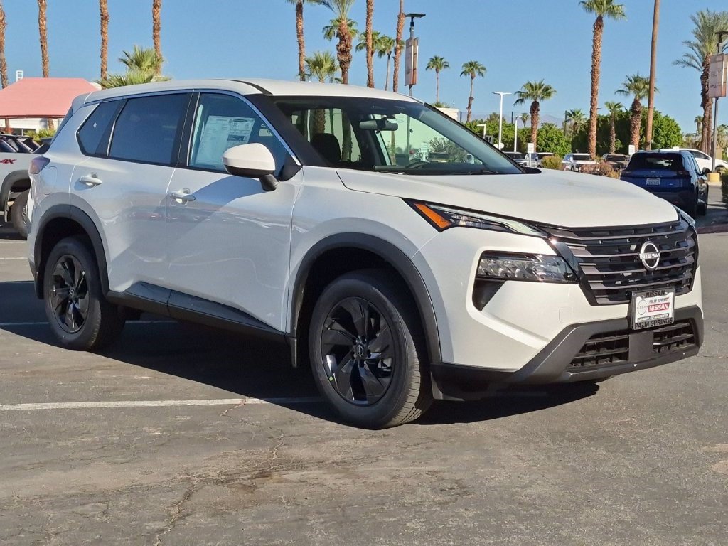 New 2026 Nissan Rogue SV FWD image 6