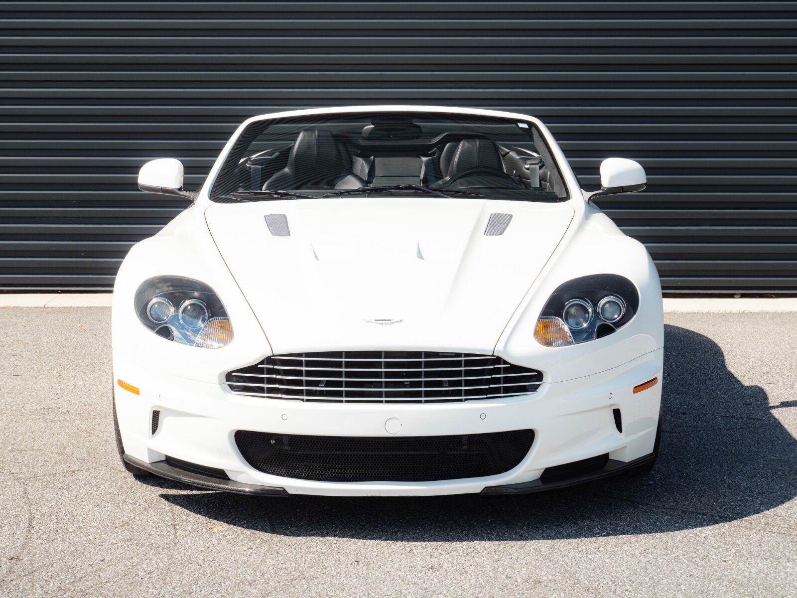 Used 2011 Aston Martin DBS Volante RWD image 26