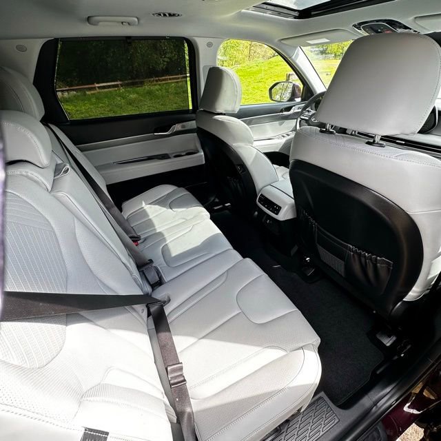 Used 2023 Hyundai Palisade SEL image 23