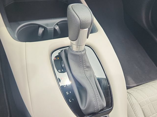 Used 2025 Honda HR-V LX image 14