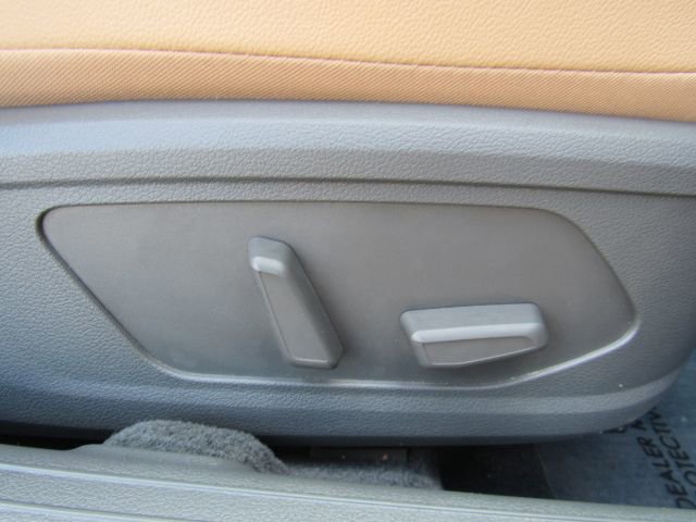 Used 2023 Hyundai Sonata Limited image 25