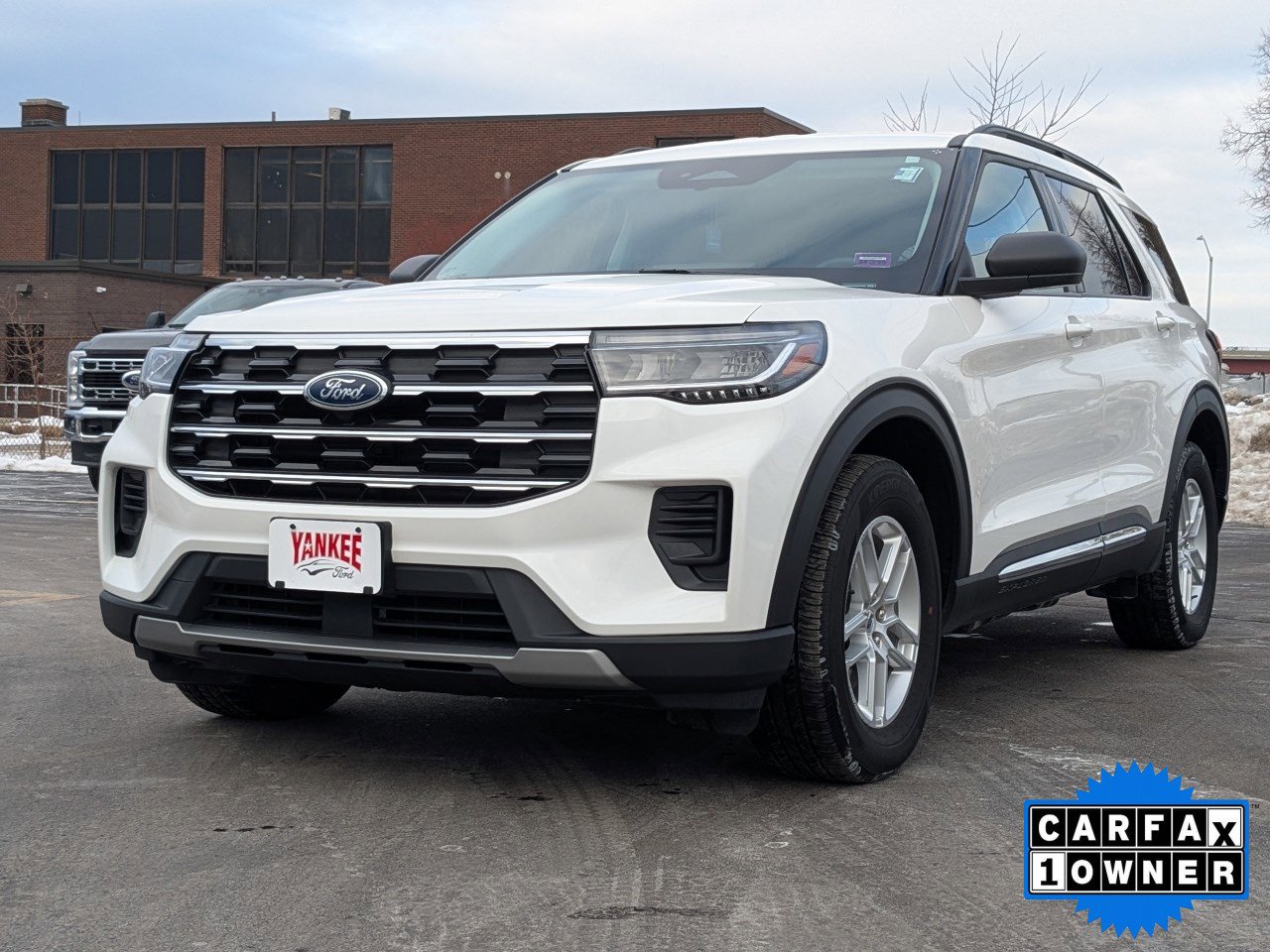 Certified 2025 Ford Explorer Active image 8