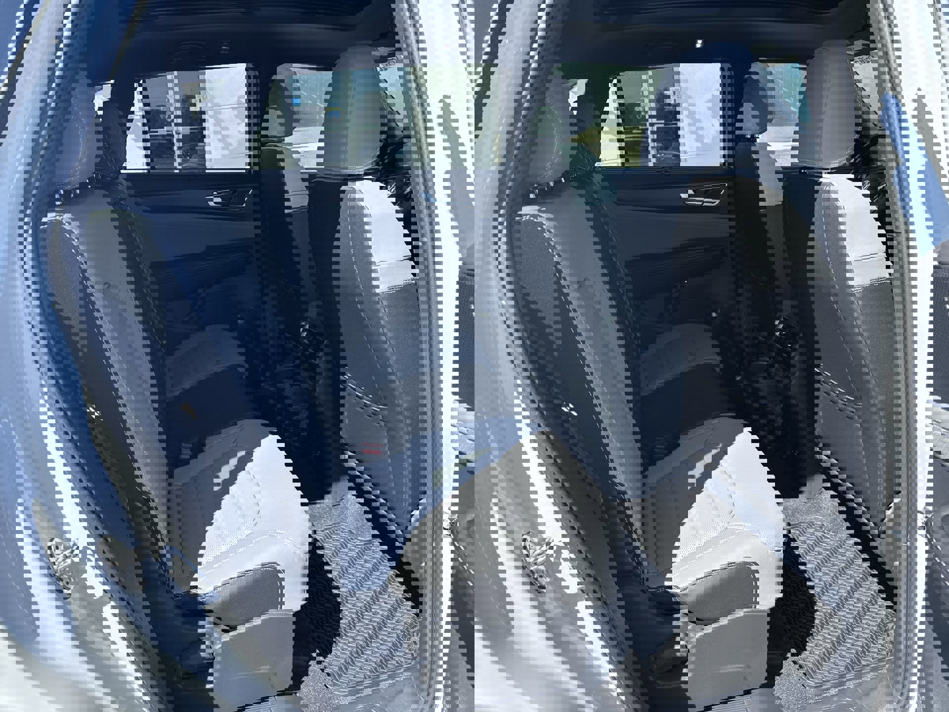 New 2026 Volkswagen Atlas Cross Sport SEL image 26