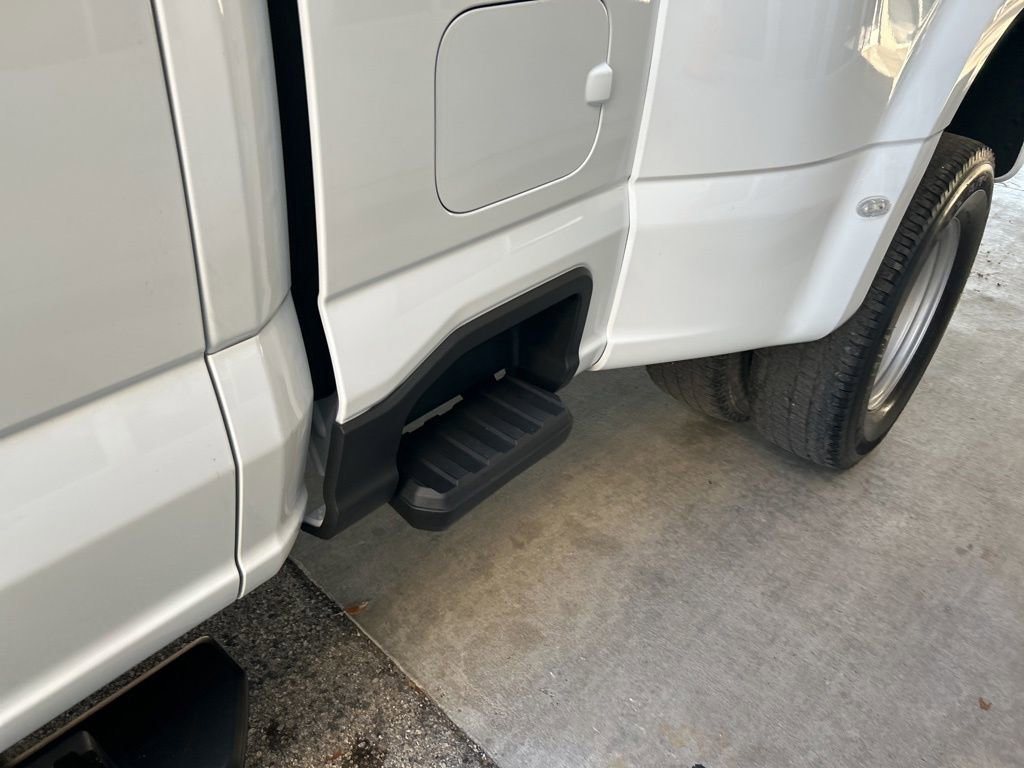 Used 2024 Ford F350 XL image 17