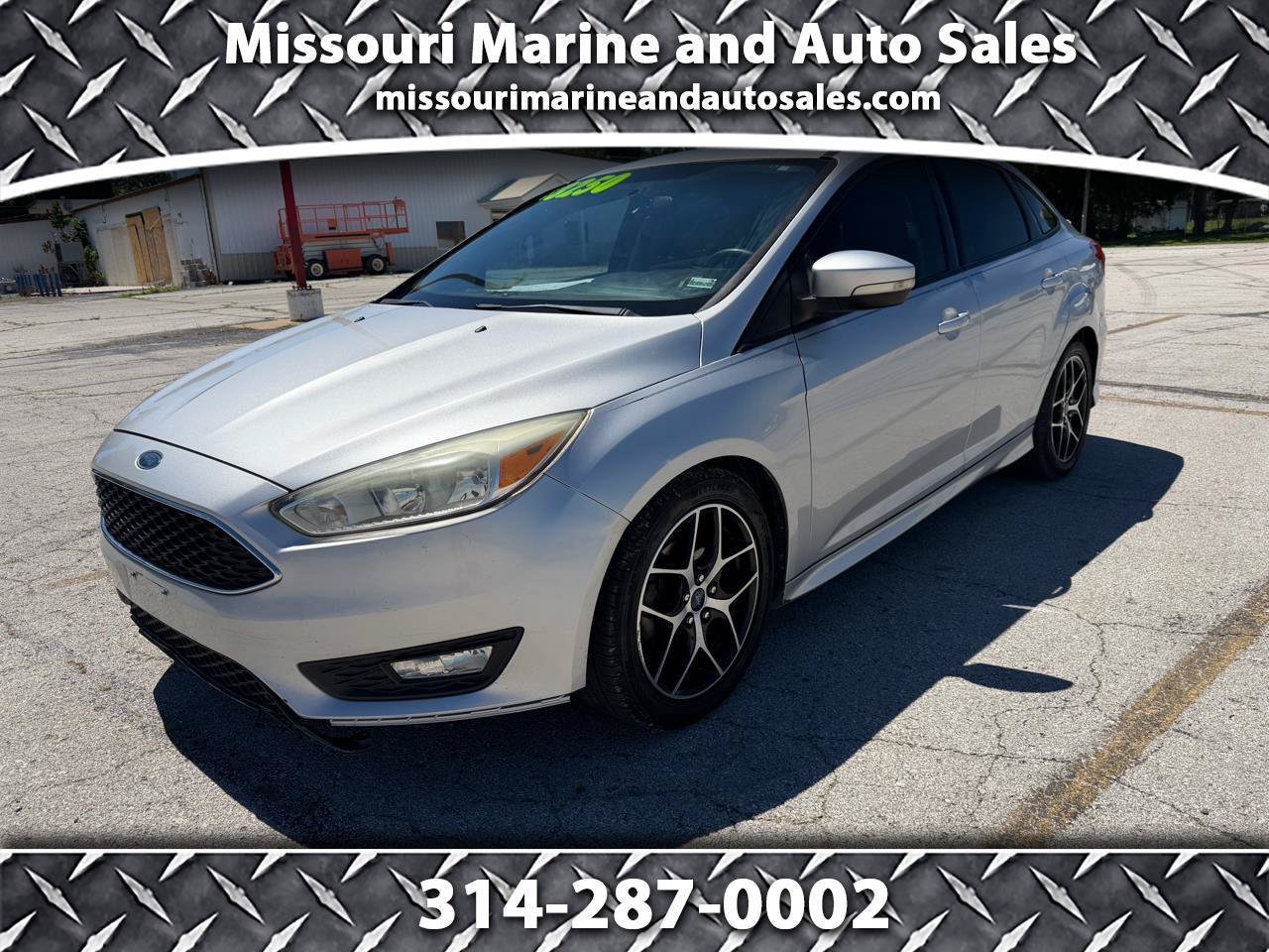 Used 2015 Ford Focus SE w/ SE Sport Package FWD video 1
