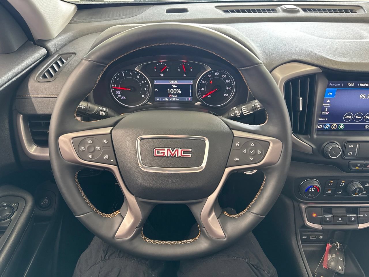 Used 2024 GMC Terrain AT4 AWD/4WD image 18