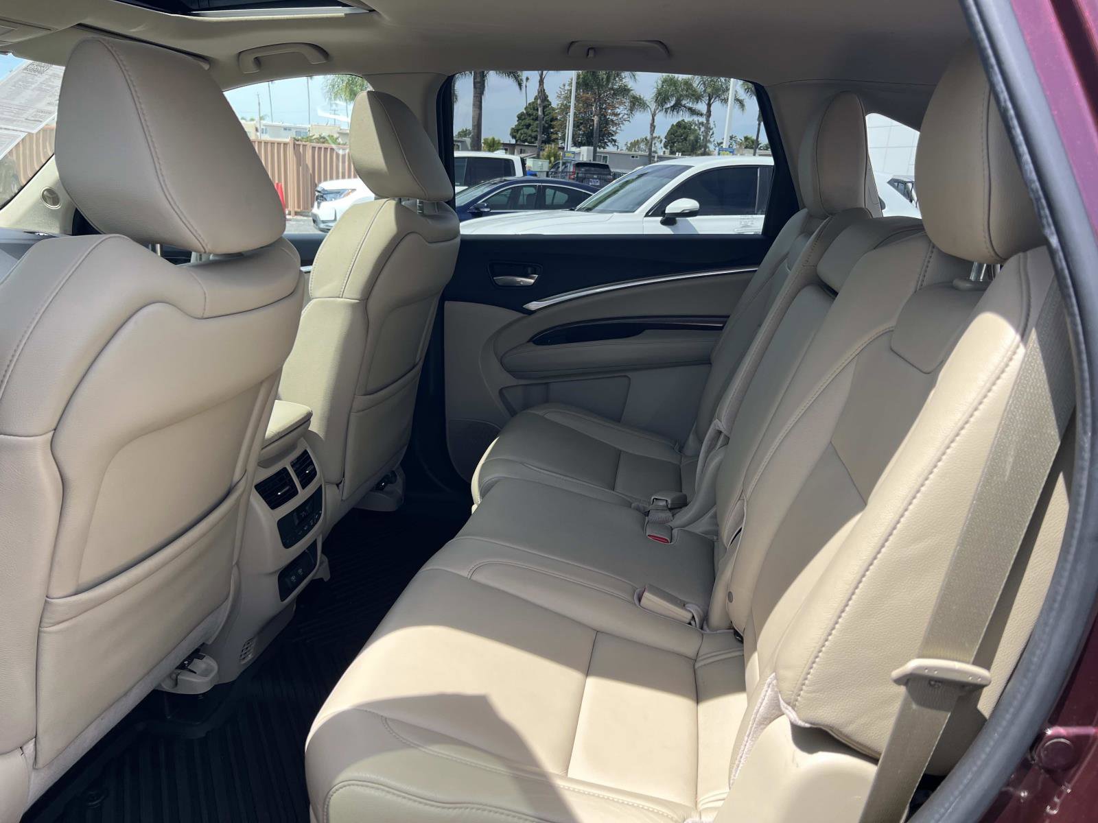 Used 2017 Acura MDX FWD image 23