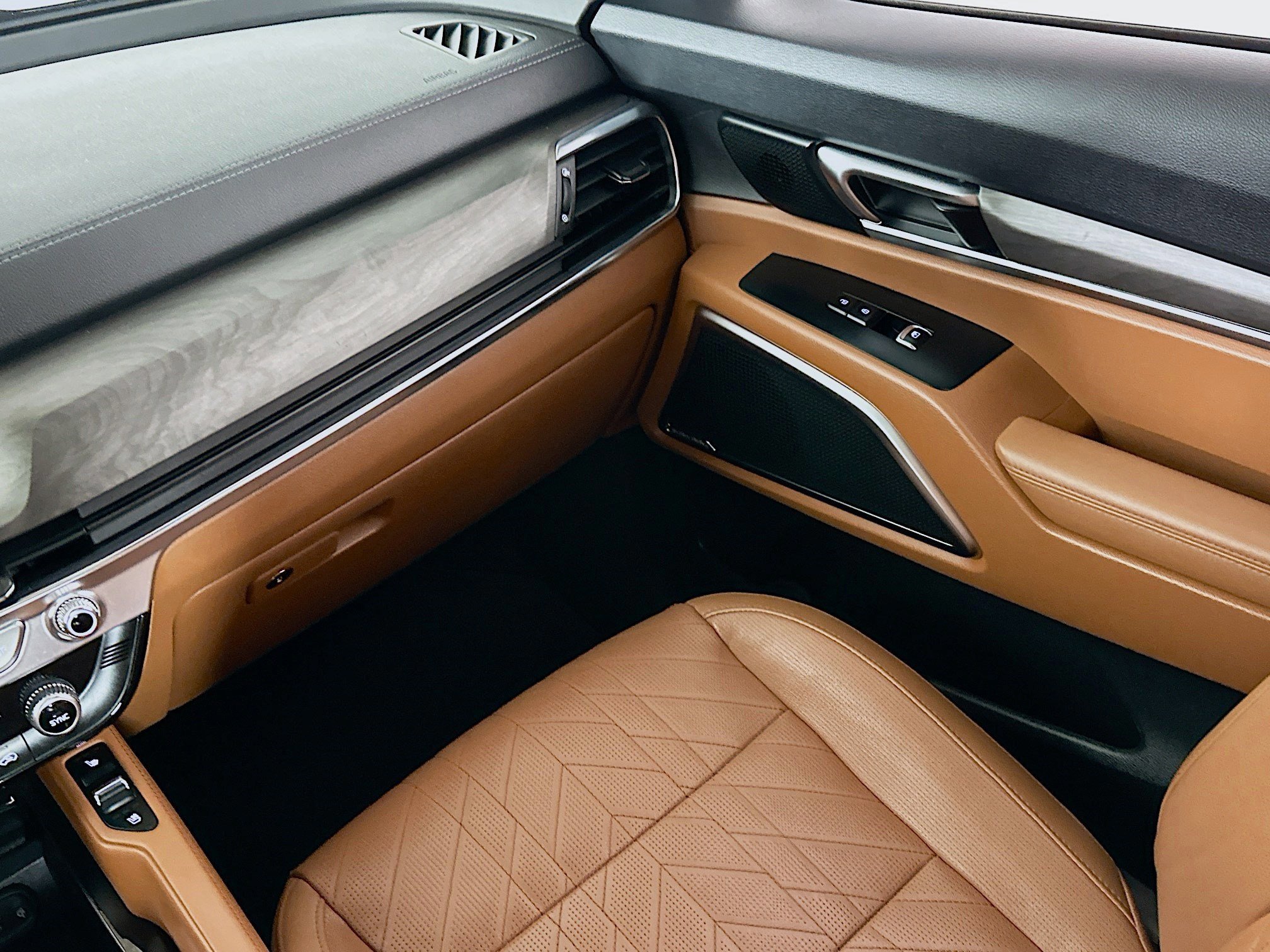 Used 2024 Kia Telluride SX X-Pro image 22