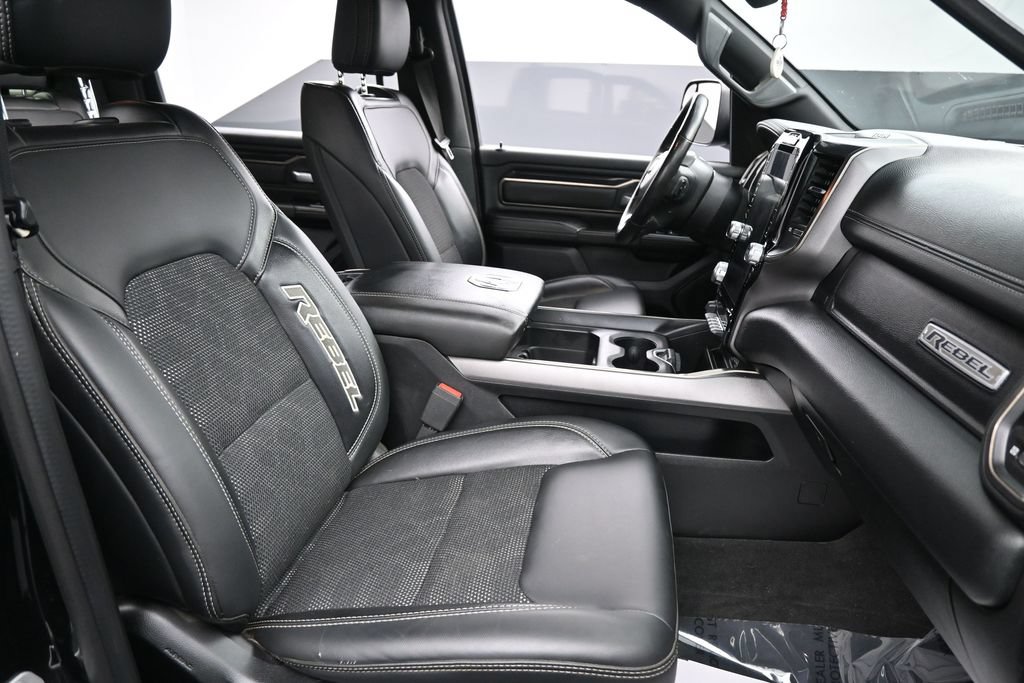 Used 2020 RAM 1500 Rebel w/ Level 2 Equipment Group AWD/4WD image 35