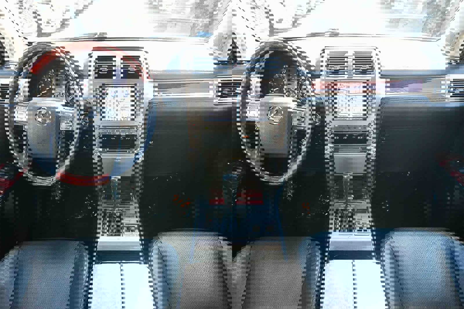 Used 2013 Lexus GX 460 image 11