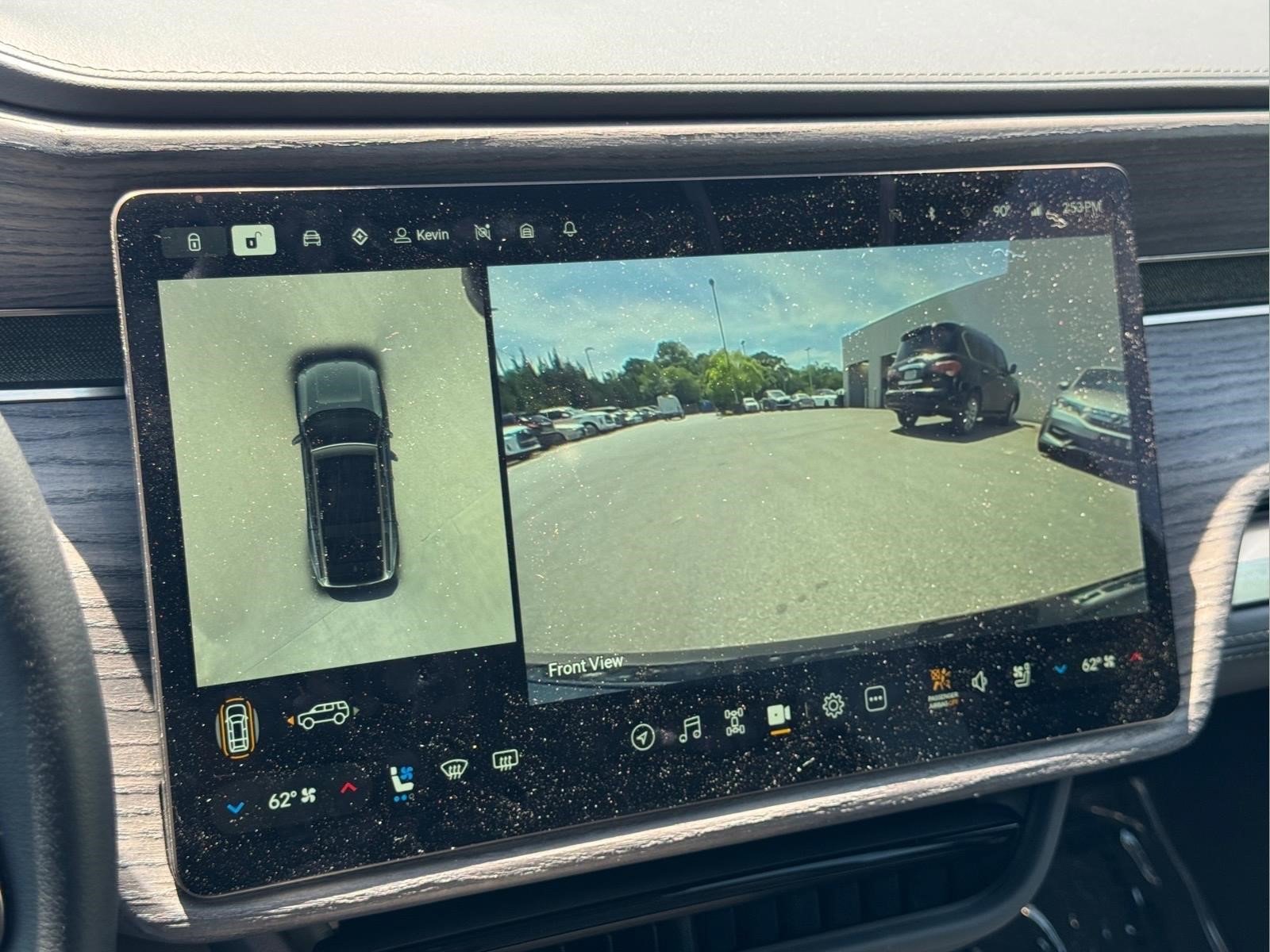 Used 2022 Rivian R1S Launch Edition AWD/4WD image 28
