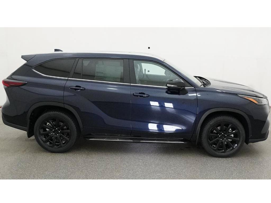 New 2026 Toyota Highlander XLE AWD/4WD image 11