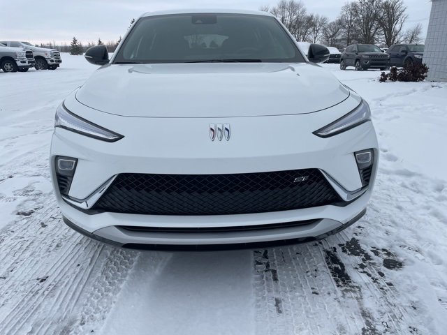 Used 2025 Buick Envista Sport Touring image 6