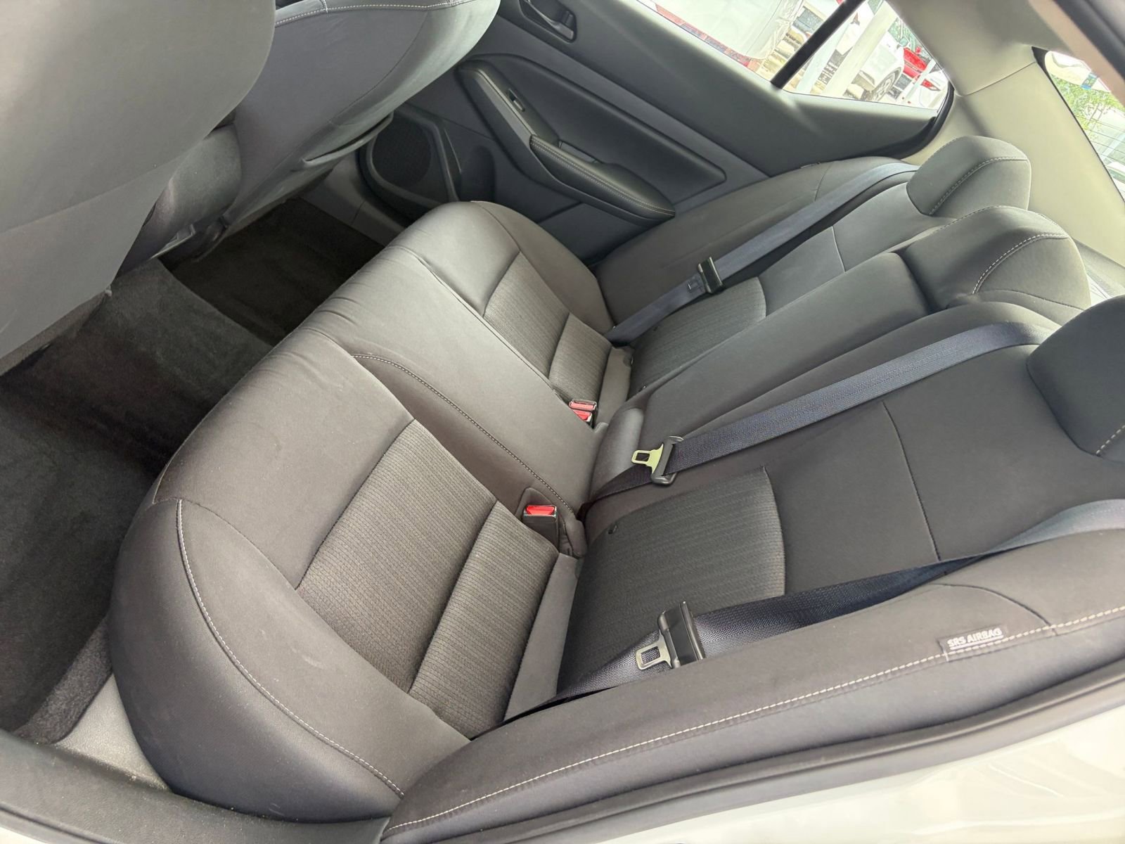 Used 2025 Nissan Altima 2.5 SV FWD image 39