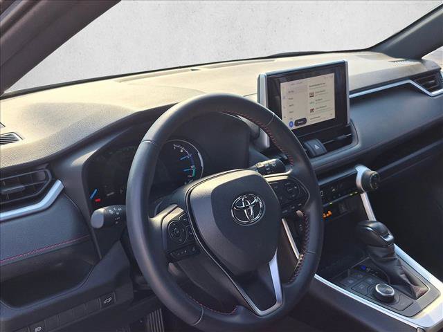 Used 2025 Toyota RAV4 SE AWD/4WD image 10