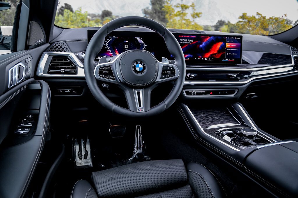 New 2026 BMW X6 M60i image 11