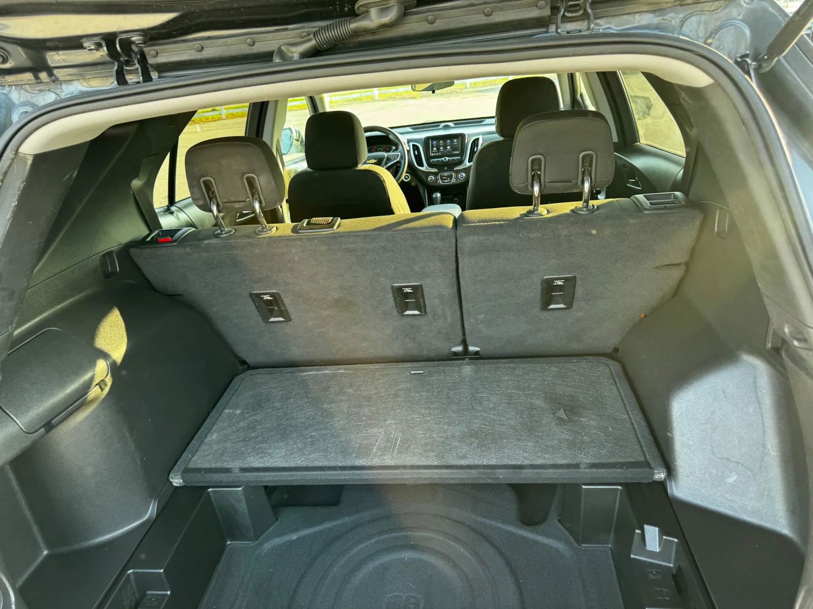 Used 2019 Chevrolet Equinox LT FWD image 5
