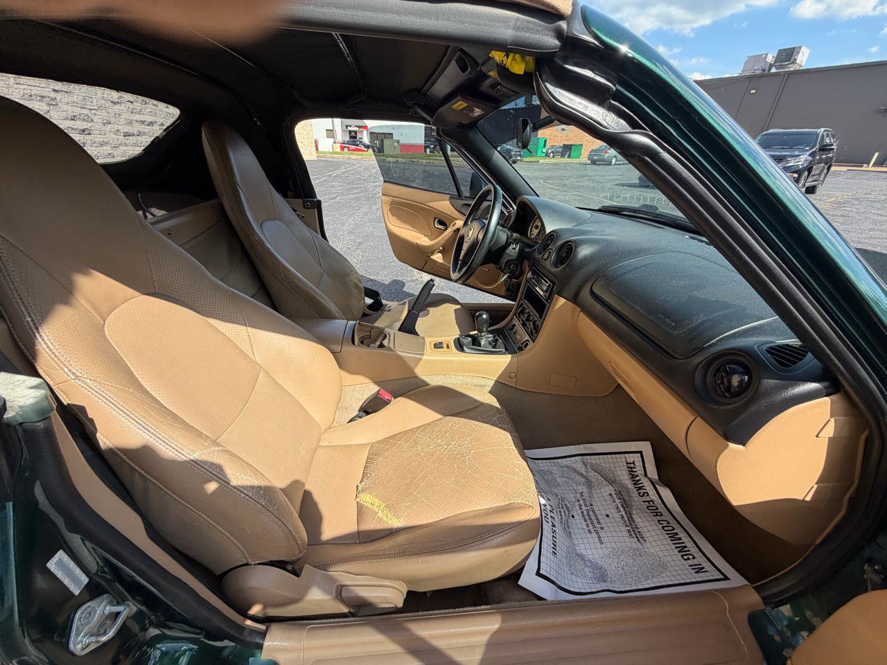 Used 2001 MAZDA MX-5 Miata RWD image 11