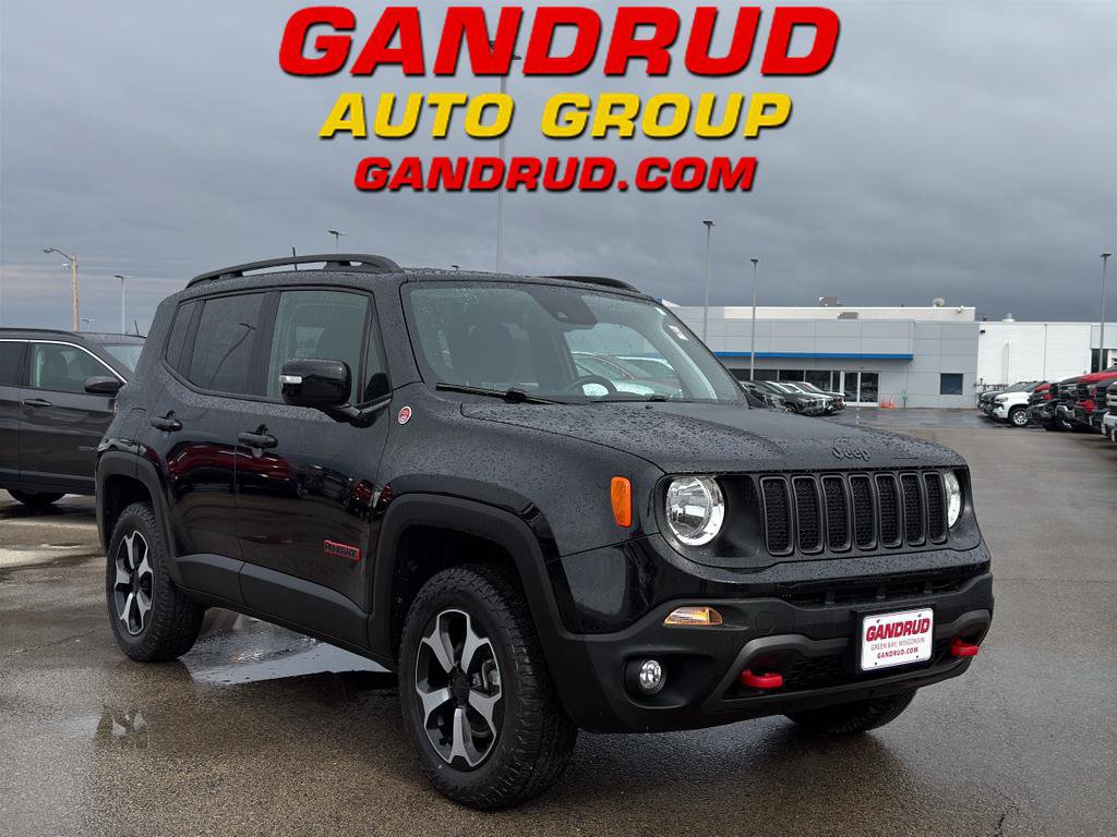 Used 2022 Jeep Renegade Trailhawk w/ Trailer Tow Group AWD/4WD video 1