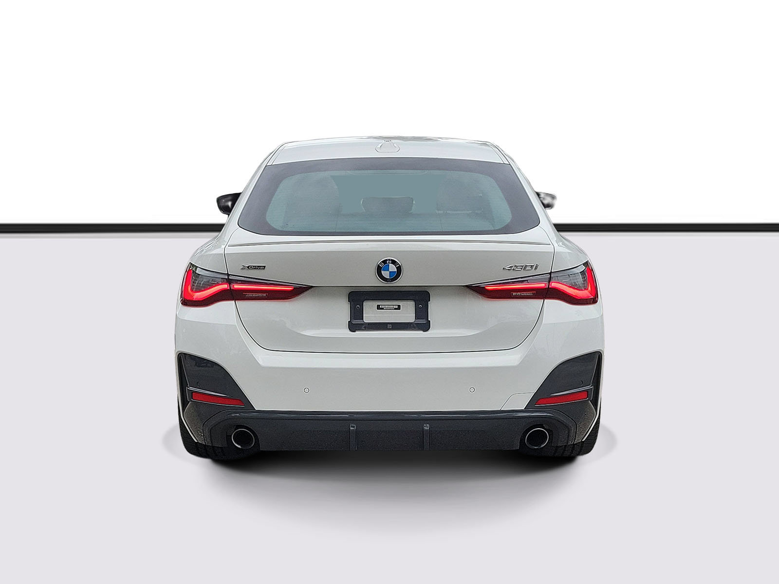 Used 2023 BMW 430i Gran Coupe xDrive w/ M Sport Package AWD/4WD image 4