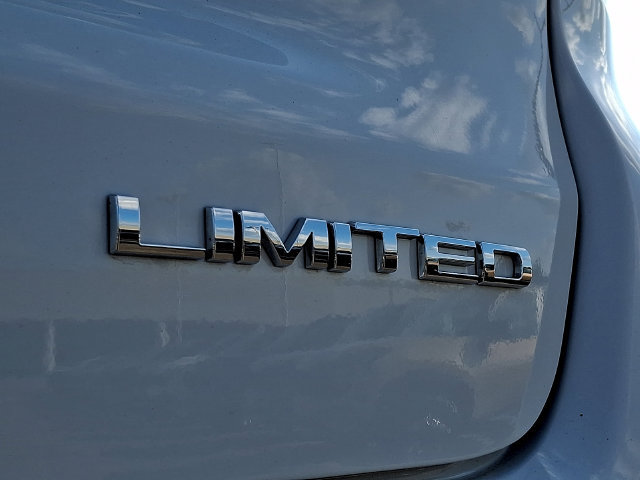Used 2022 Jeep Compass Limited w/ Elite Group AWD/4WD image 31