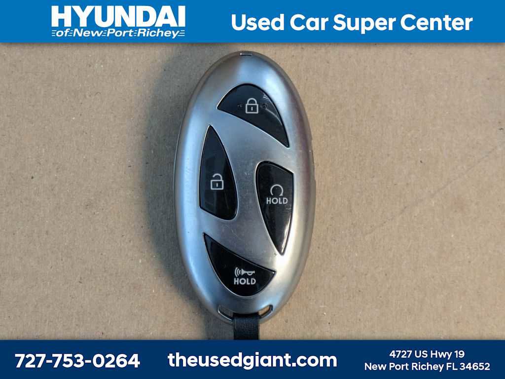 Used 2024 Hyundai Elantra SEL FWD image 31