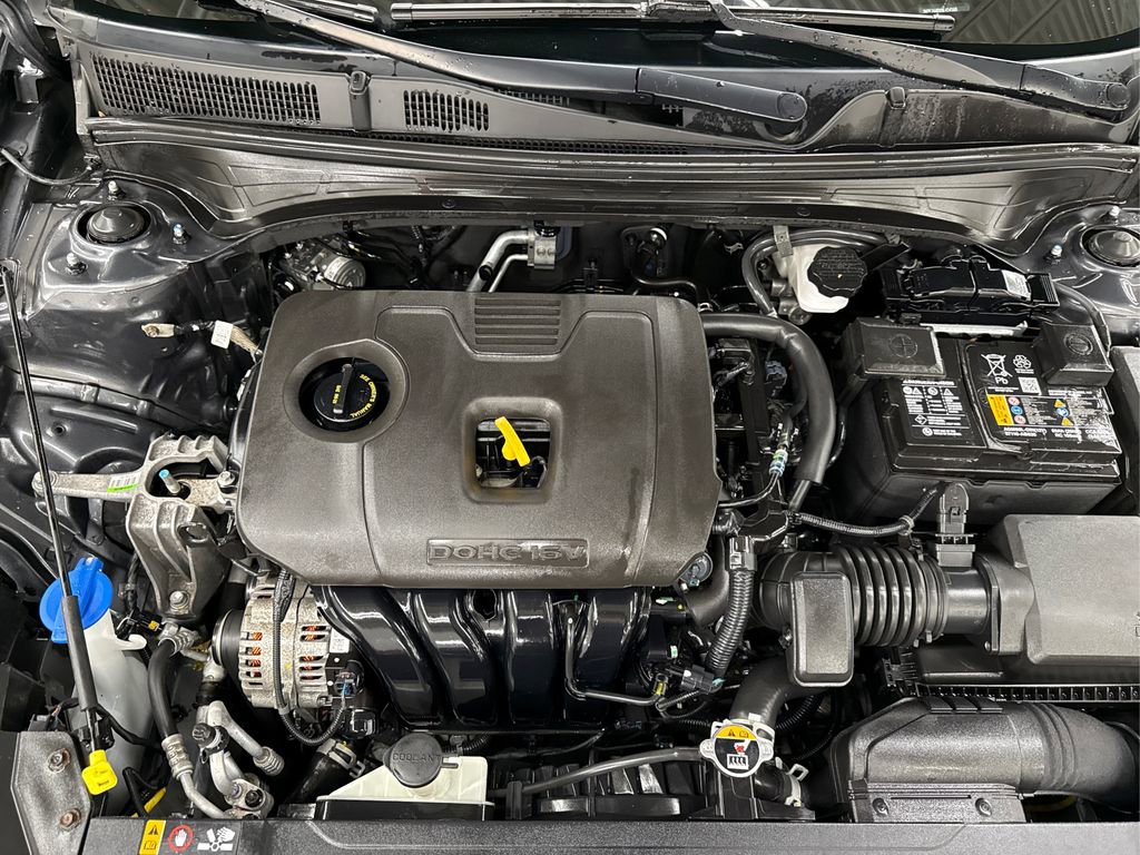 Used 2022 Kia Forte LXS image 13