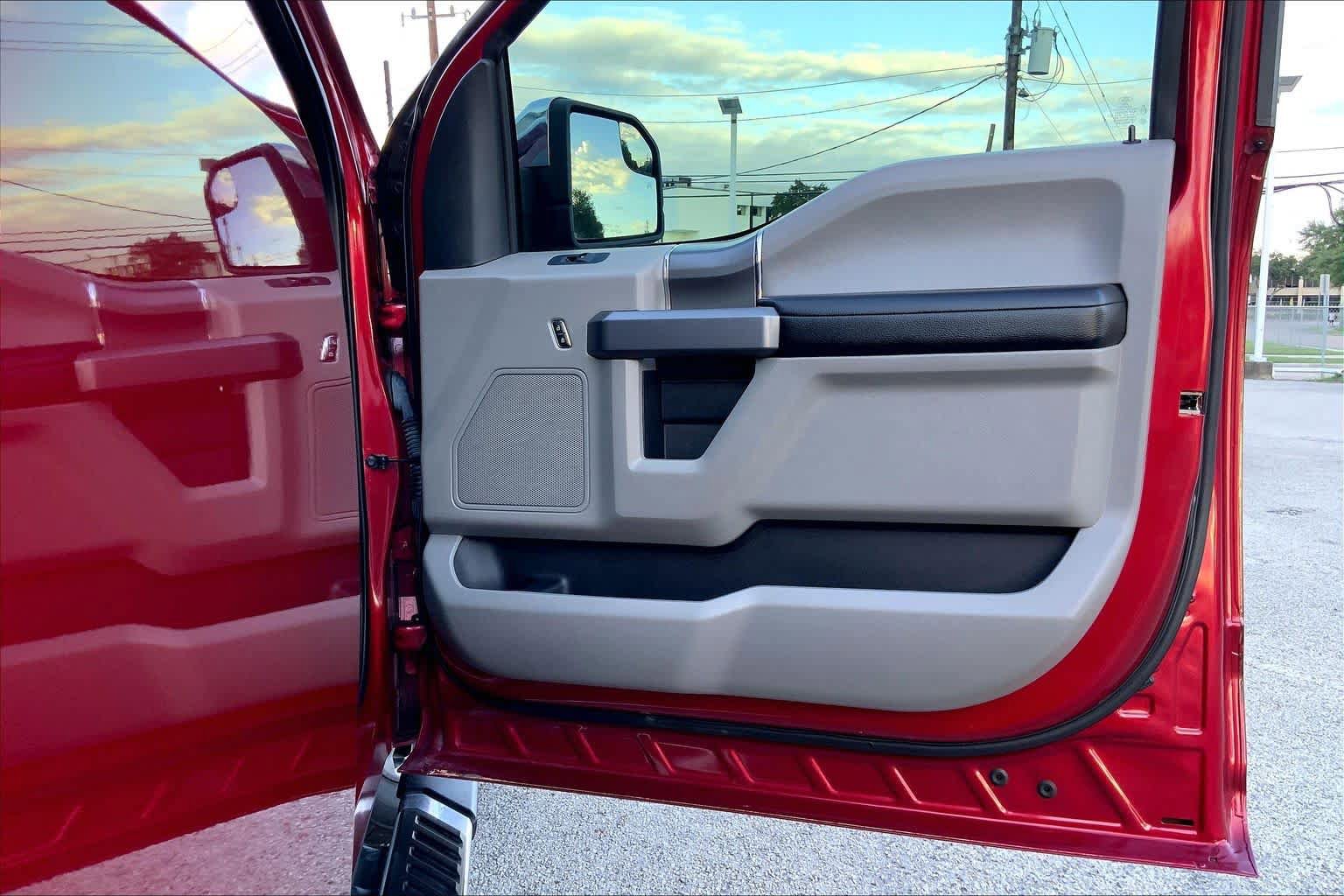Used 2019 Ford F150 XLT w/ Equipment Group 302A Luxury RWD image 23