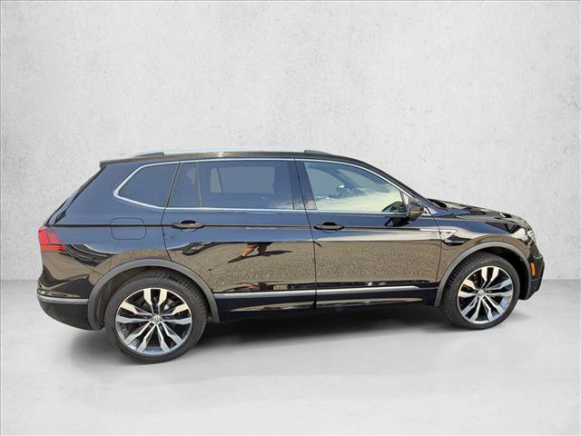 Used 2020 Volkswagen Tiguan SEL Premium R-Line AWD/4WD image 4