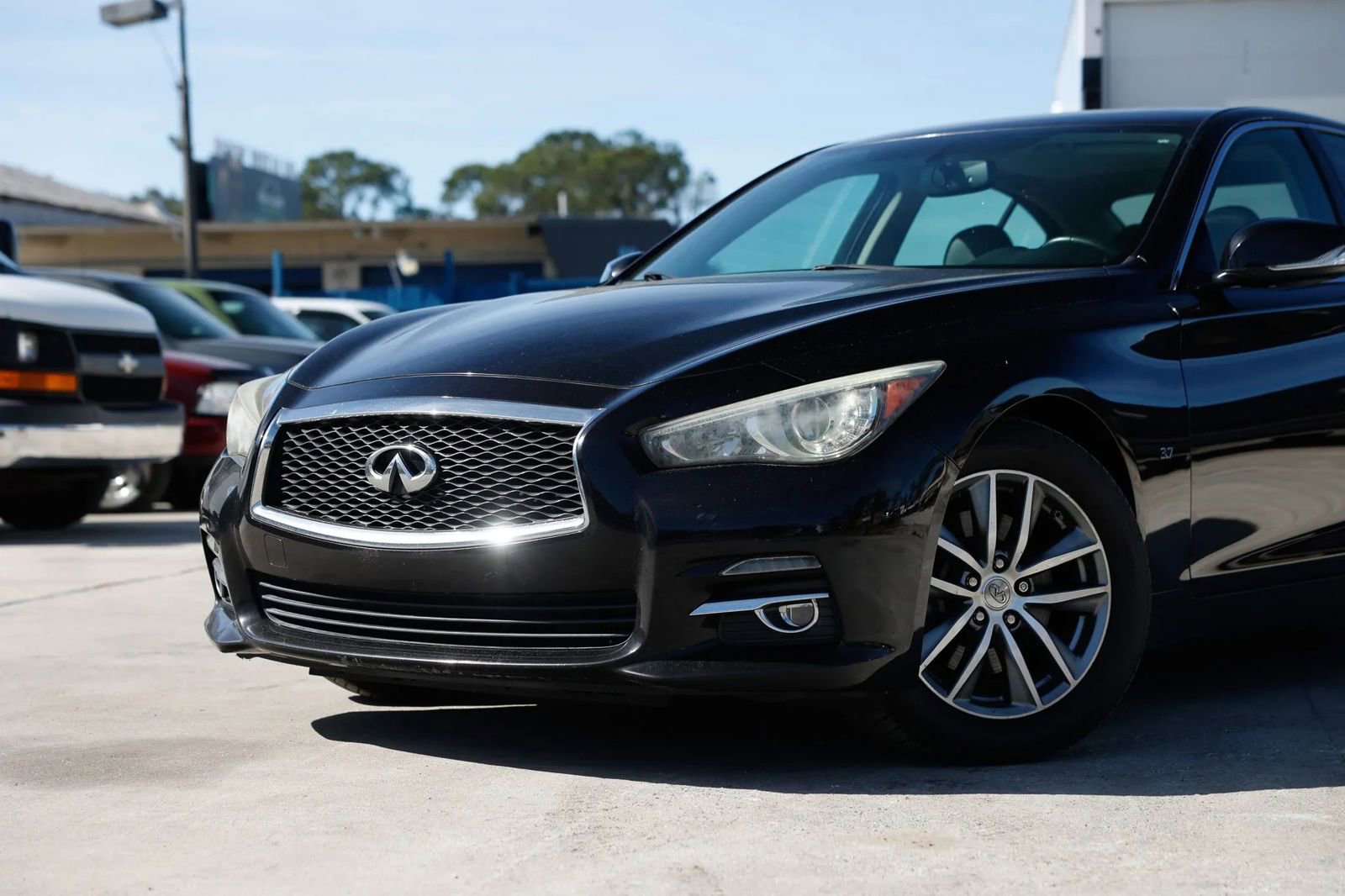 Used 2014 INFINITI Q50 Premium w/ Navigation Package image 26